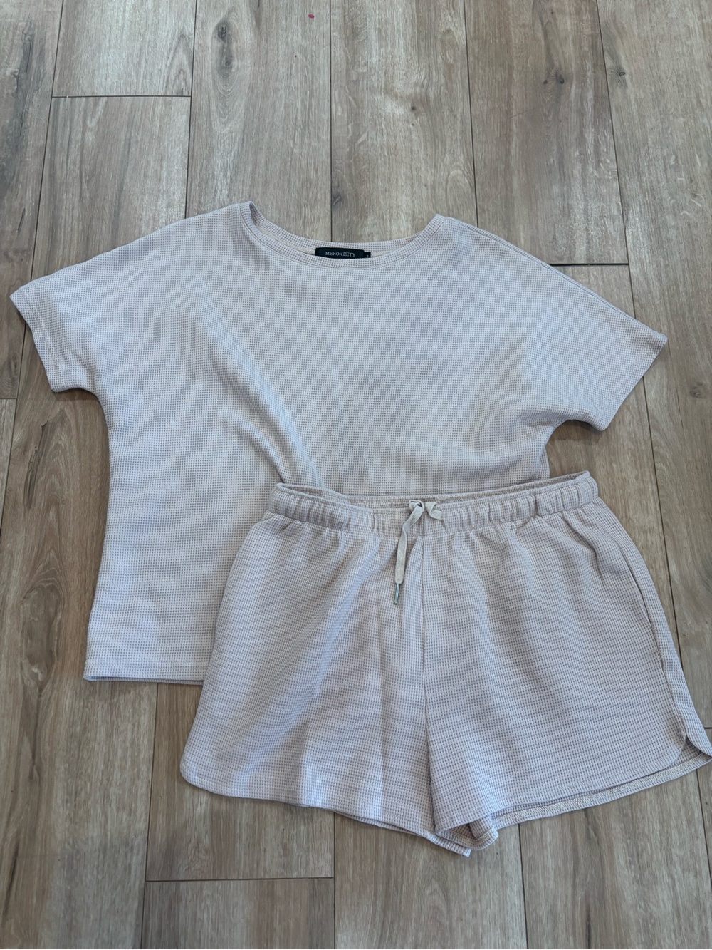 Women’s Merokeety Matching Beige Matching Set